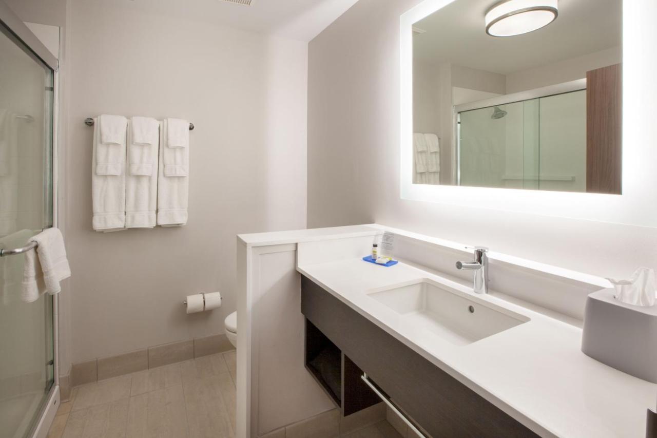 Holiday Inn Express - Blair By Ihg Zewnętrze zdjęcie