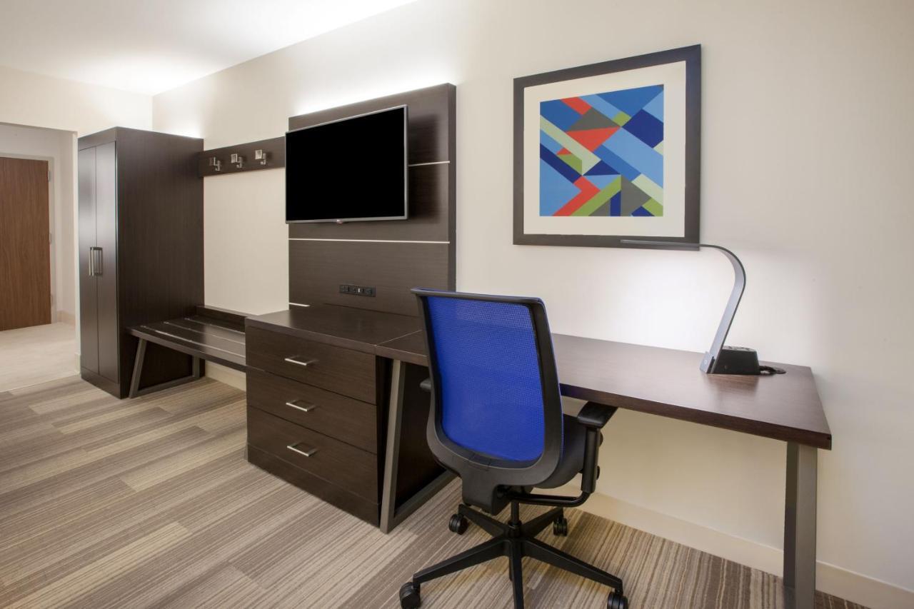 Holiday Inn Express - Blair By Ihg Zewnętrze zdjęcie